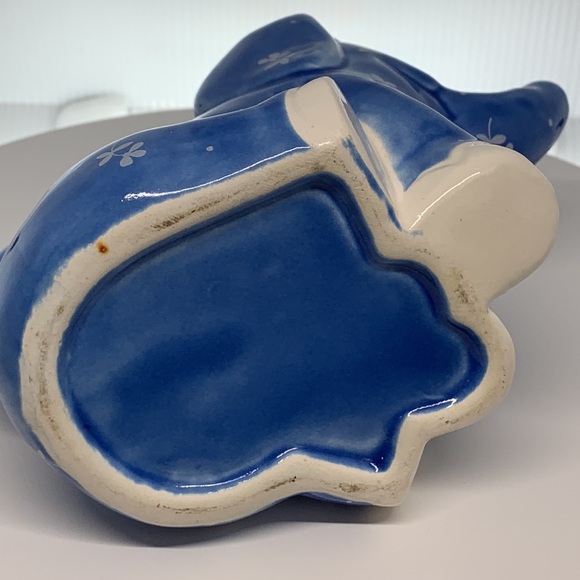 Vintage Elephant Cream Pitcher - Picture 6 of 6